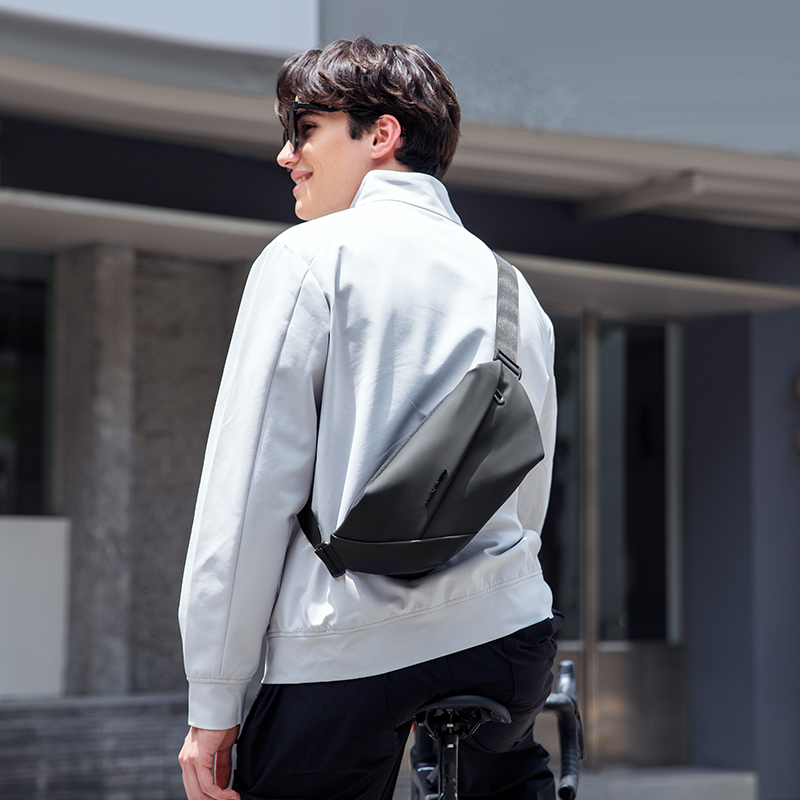 MARK RYDEN Men Crossbody Sling - Waterproof Cycling Commute recension och pris